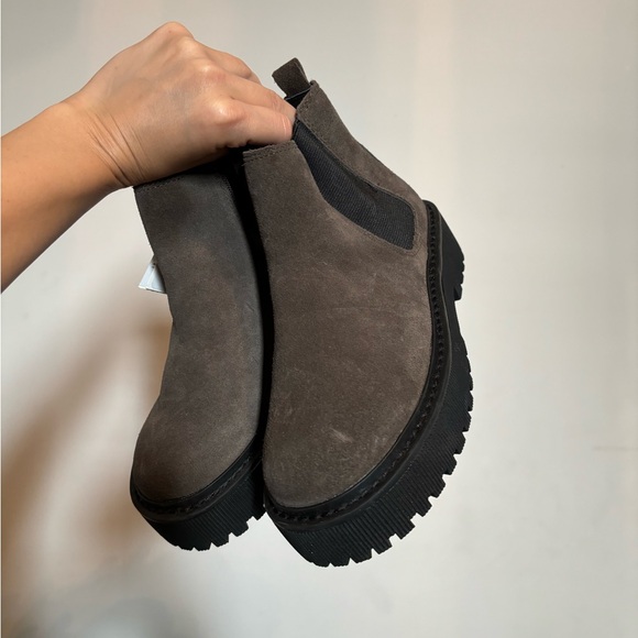 NWT ZARA Boys or girls grey boots - Picture 5 of 10